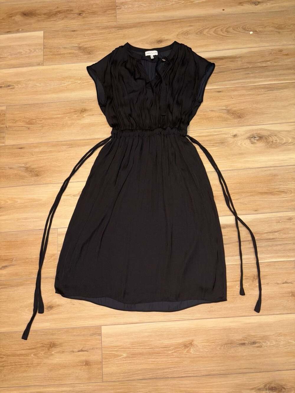 Gibson & Latimer Sexy Little Black Dress adjustable cinch waist Silky Size M
